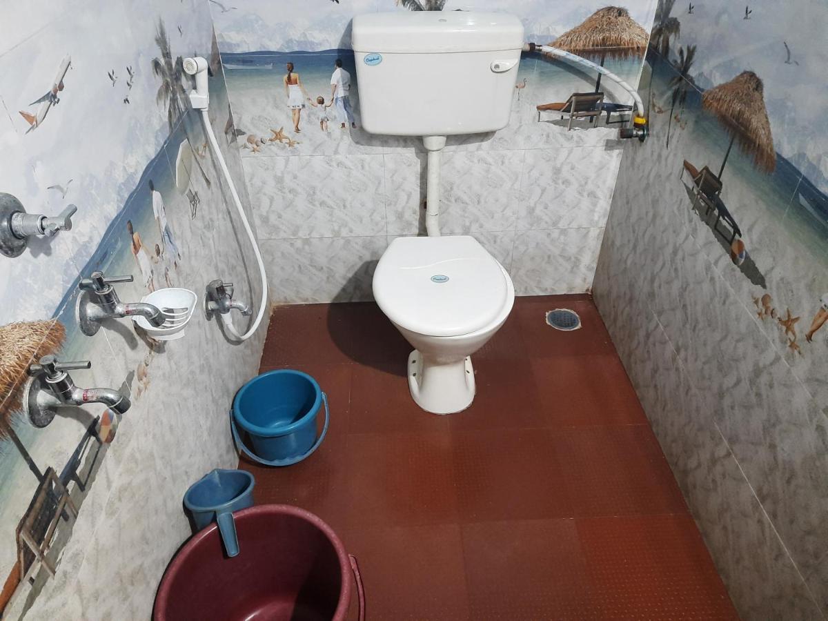 Omkar Beach Resort Малван Екстер'єр фото